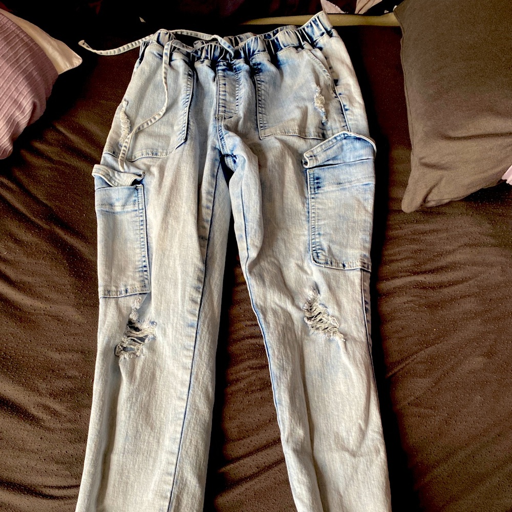 Jeans